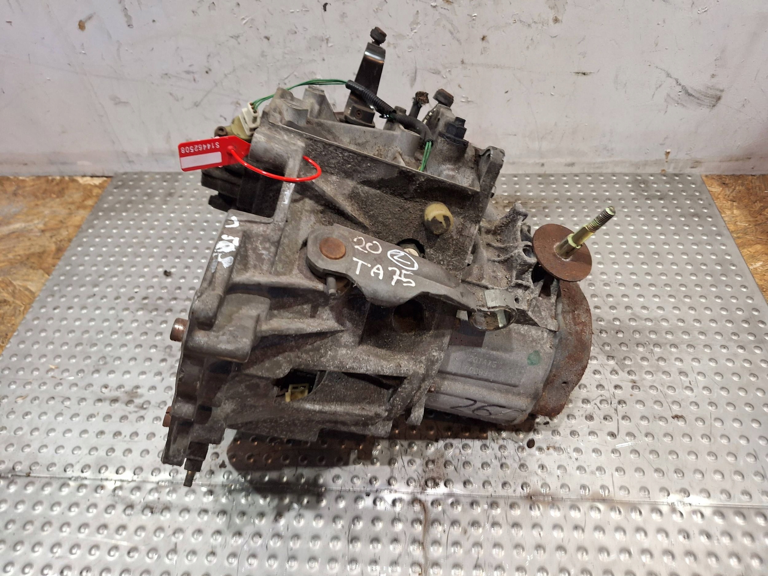 Getriebe 20TA75 CITROEN BERLINGO 1.9 96