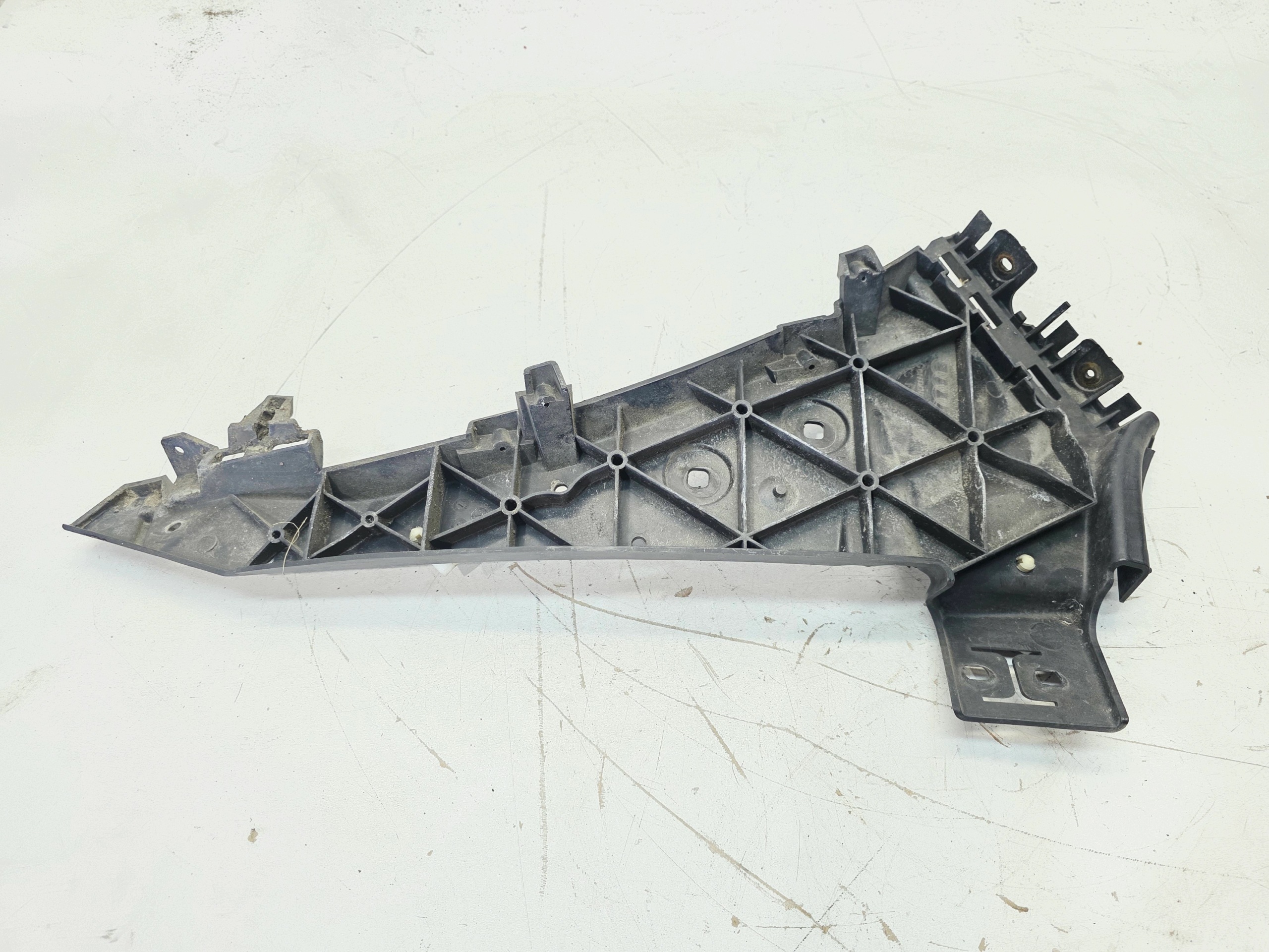 support holder of a bumper right front AUDI Q7 4L 4L0807284