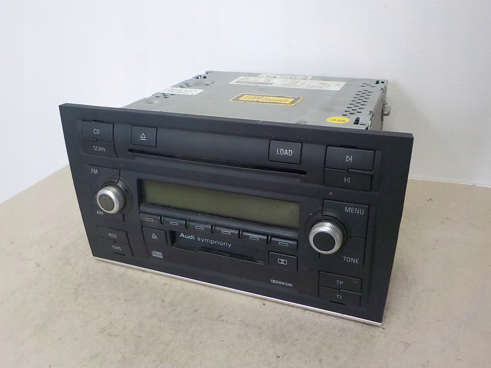 AUDI A4 B6 RADIO SYMPHONY II 8E0035195AB
