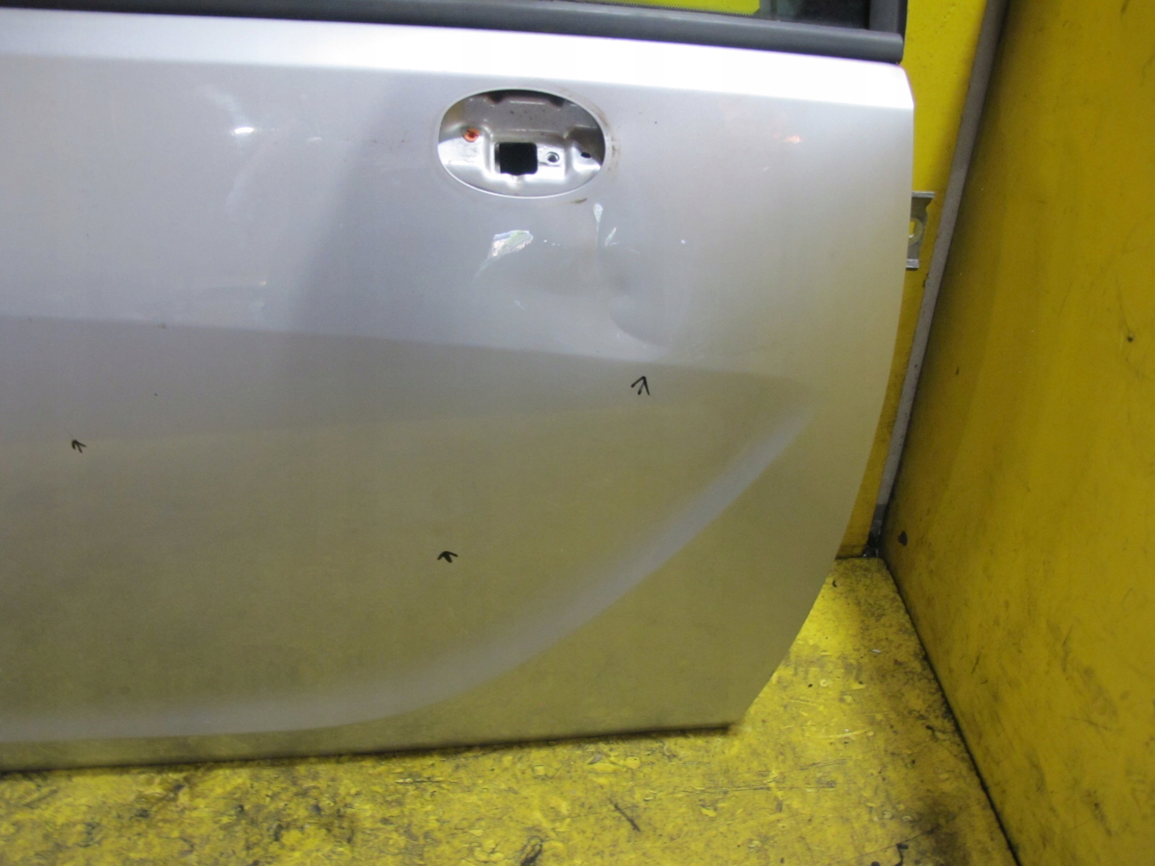 OPEL MERIVA B II 2 10- door right front Z157