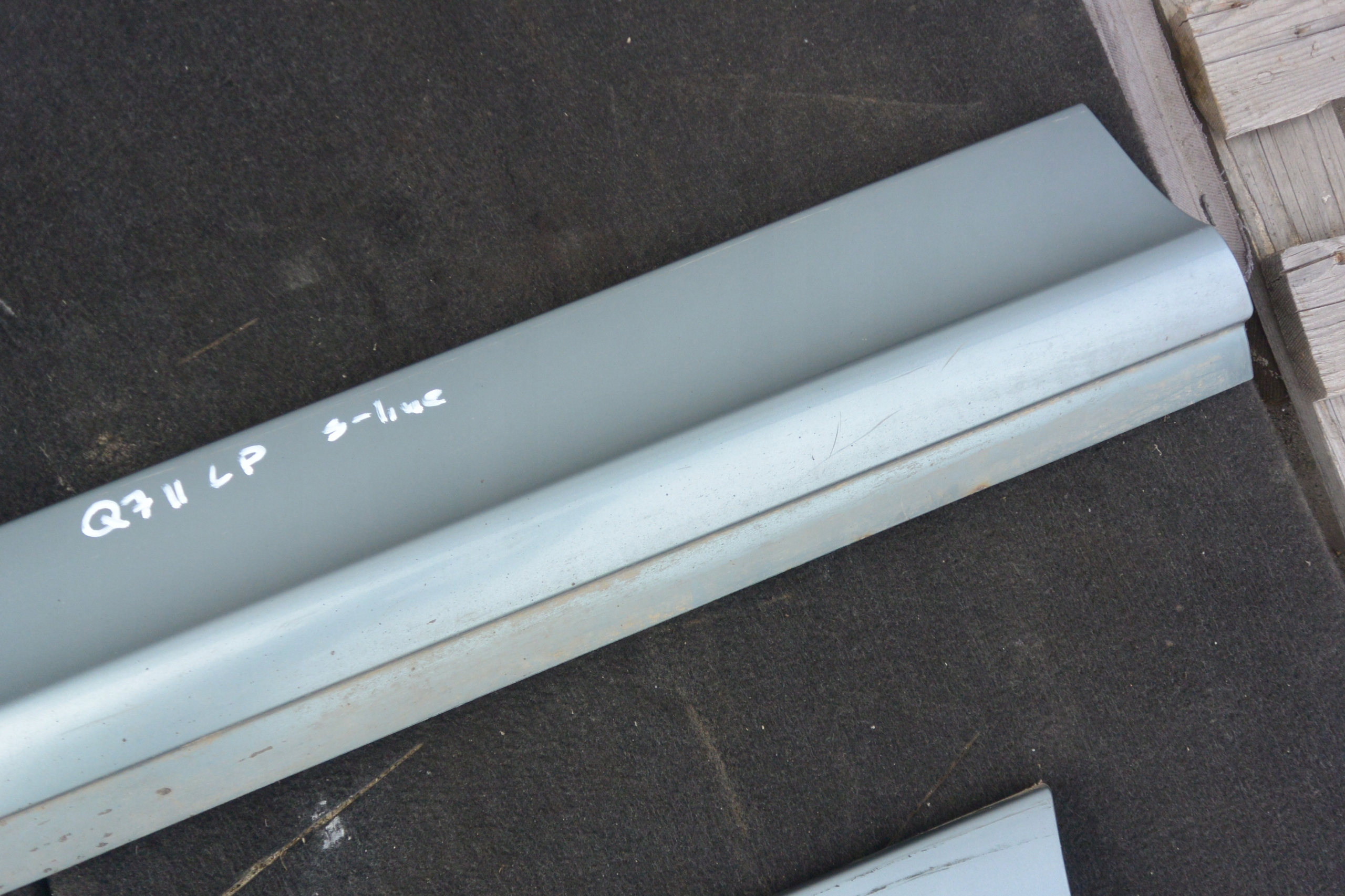 moulding door S-LINE left front rear part AUDI Q7 4L LY7E