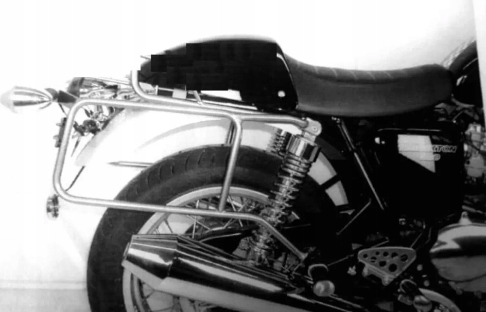 Triumph Thruxton (2004-2015) – stojan pod bočné vaky