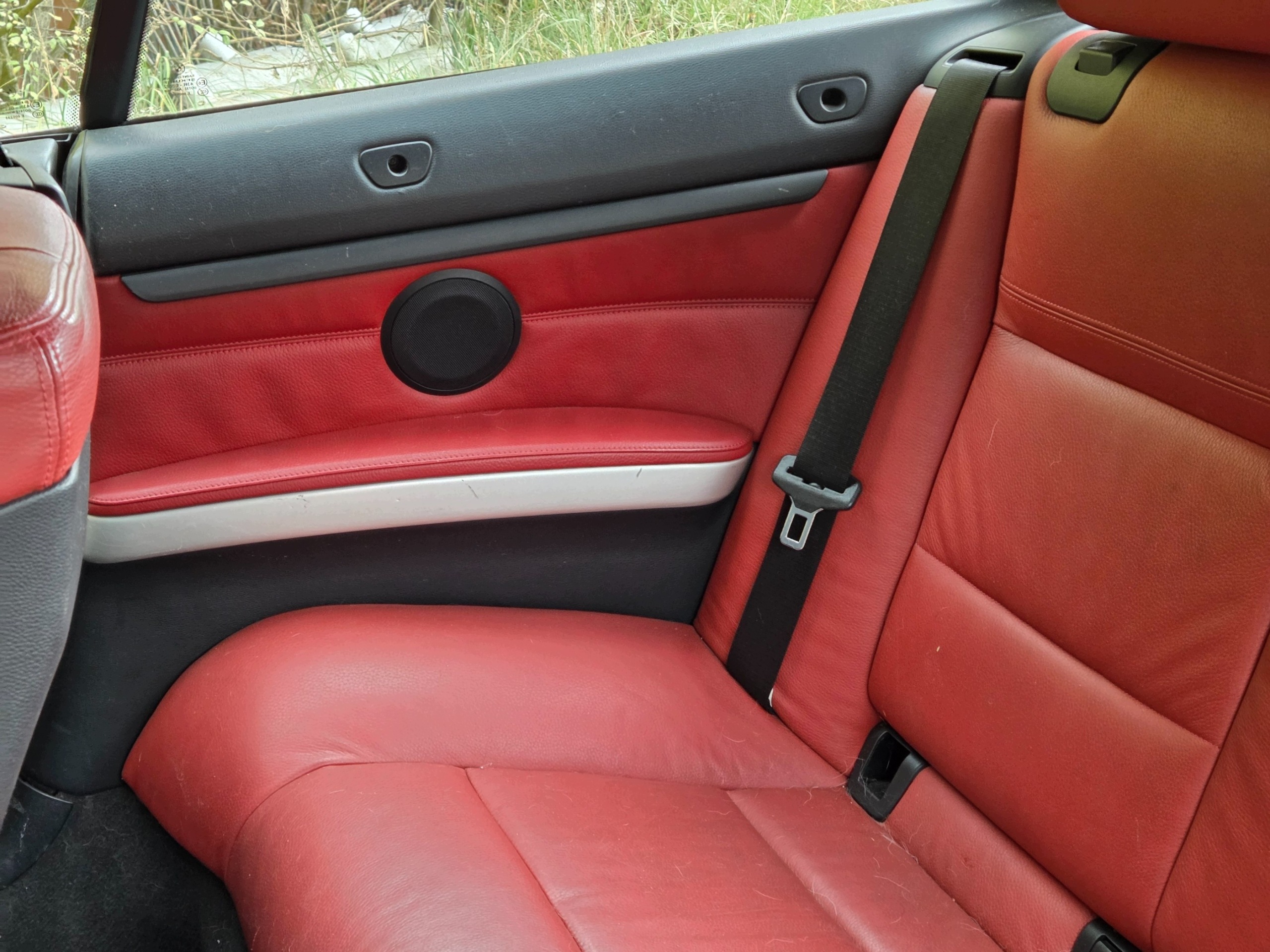 sedačky bočné BMW E93 M PAKIET