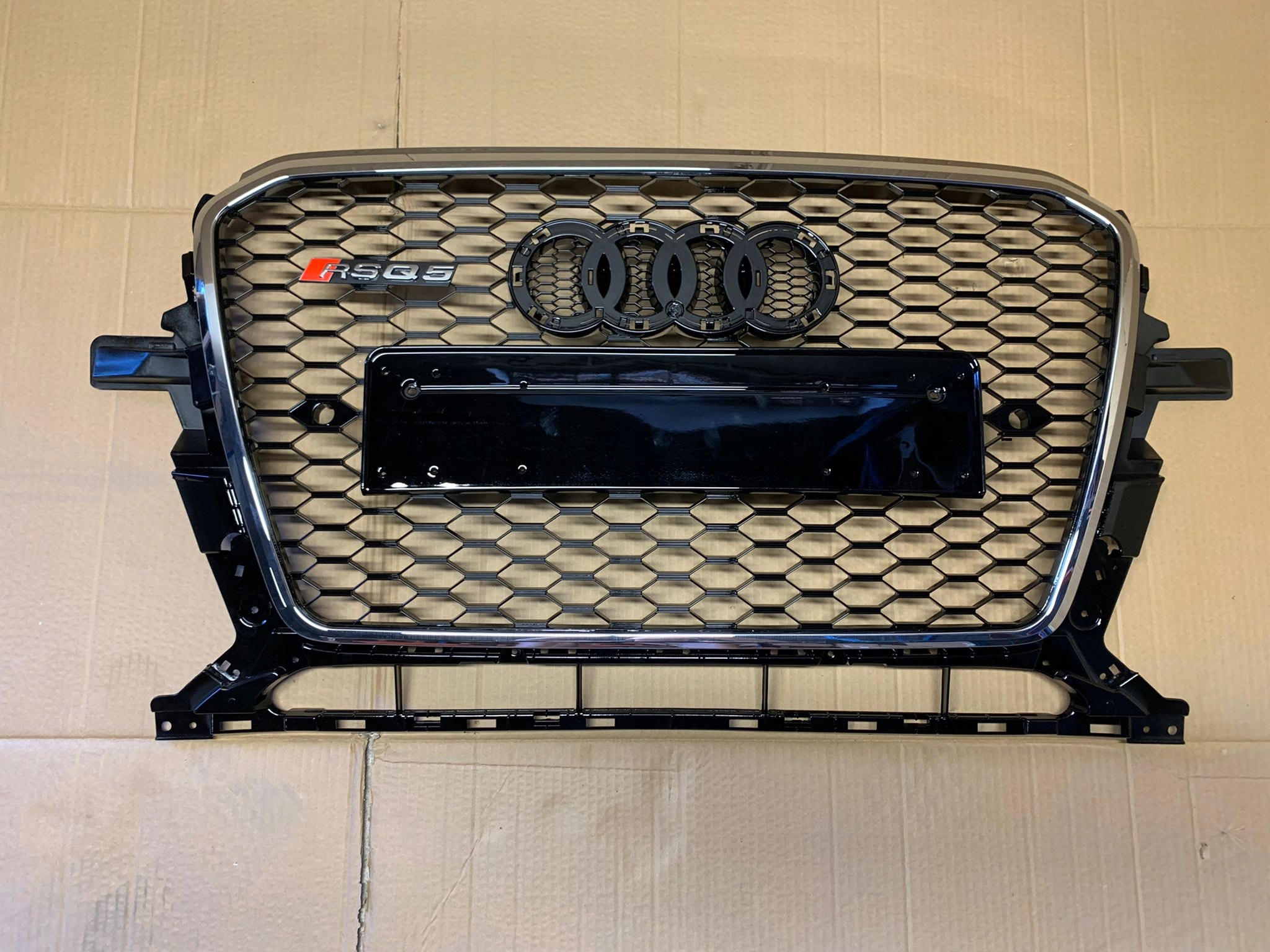 Atrapa Grill Audi Q5 12-15 RSQ5 Chrome