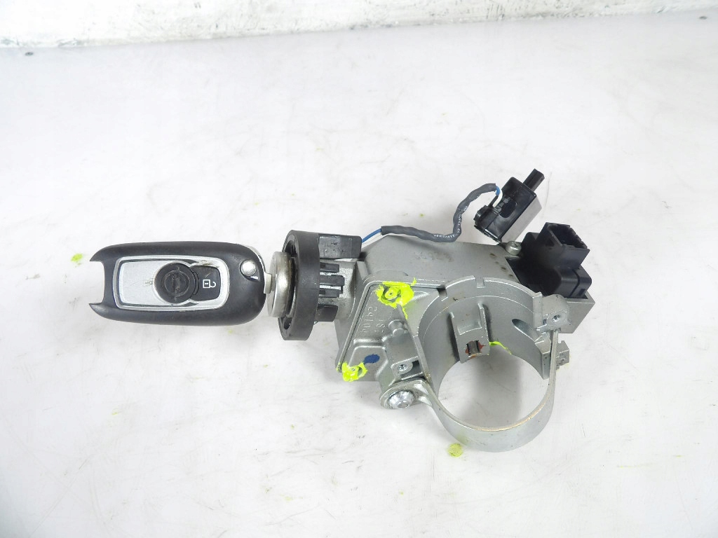 OPEL ASTRA K 1.6CDTI ignition 39079939