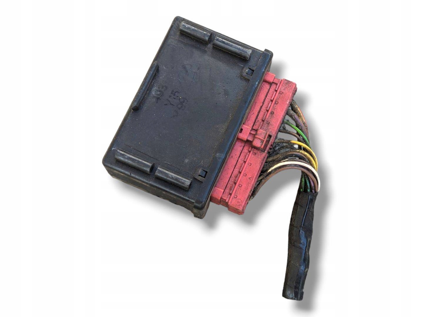 relay Jaguar XJ 2 XJ40 1994 DBC10005