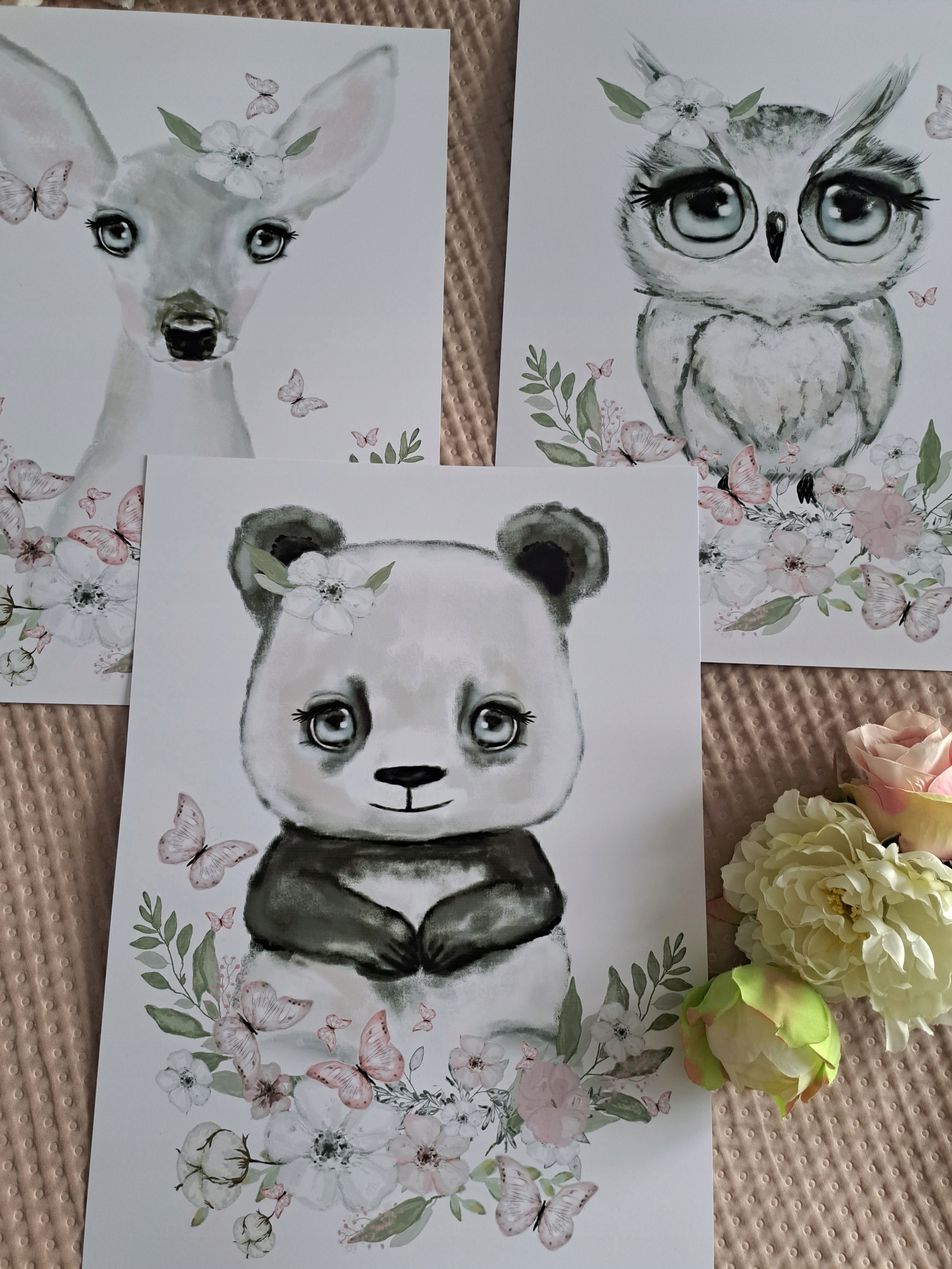 3 x plakat dla dziewczynki słonik panda motylki a3 Szerokość produktu 29.7 cm