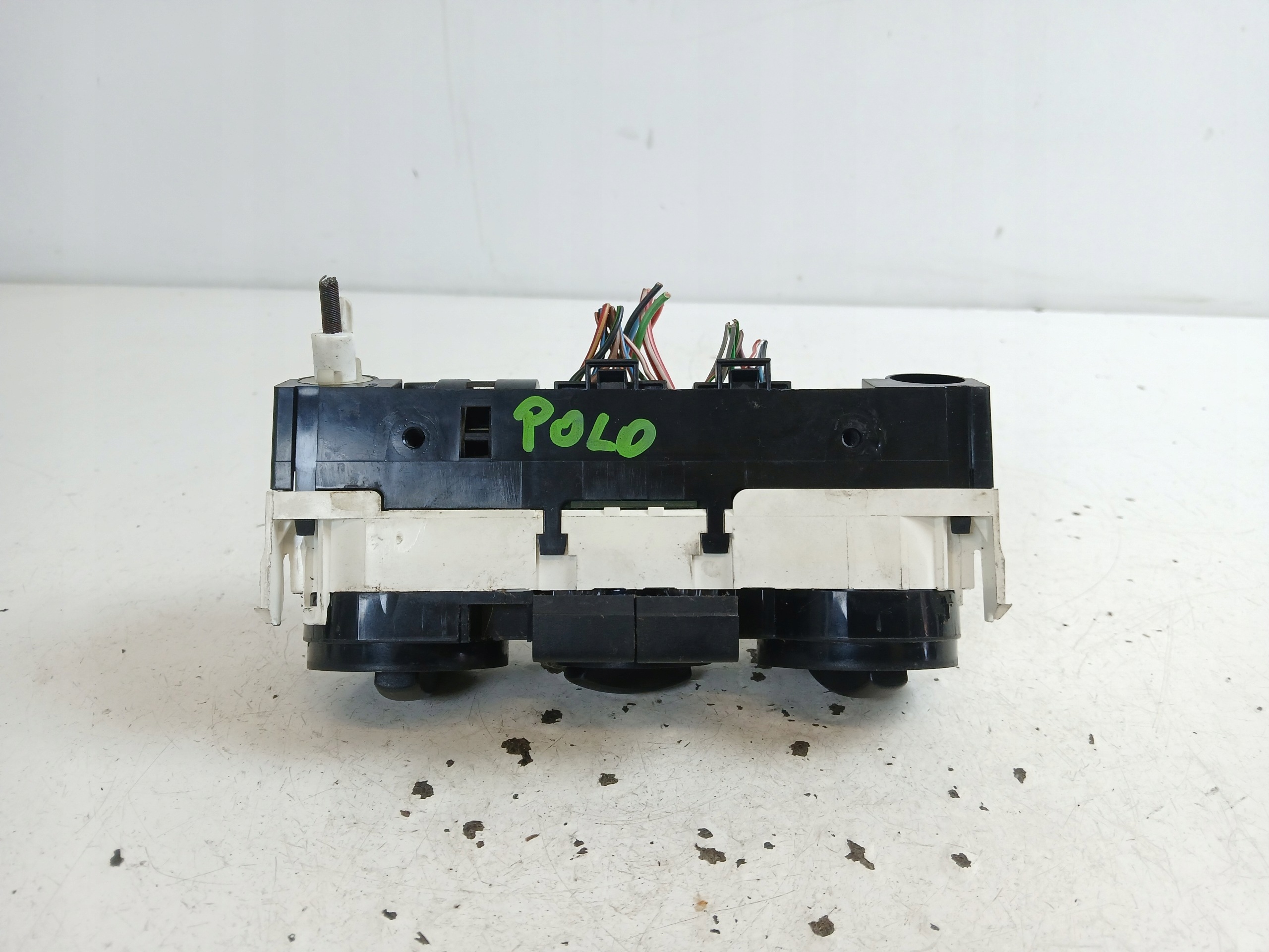 VW POLO 9N commande de climatisation alimentation d'air 6Q0820045H