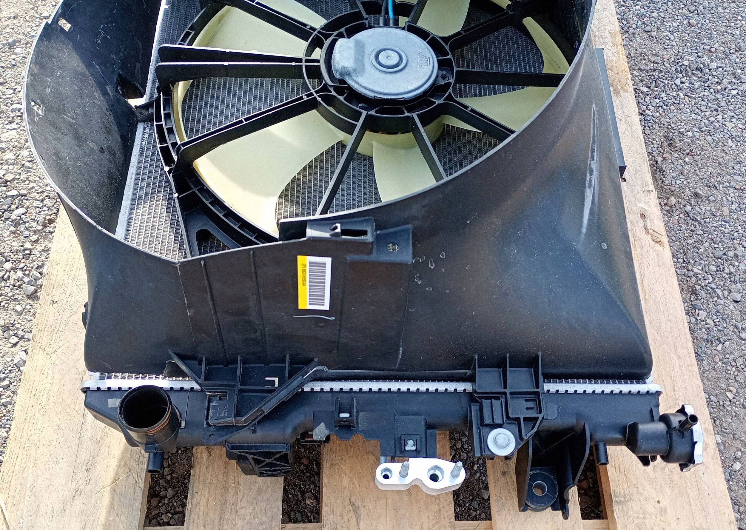 chladič chladiče vody ventilátor komplet Dodge RAM 1500 5.7 2009-2018