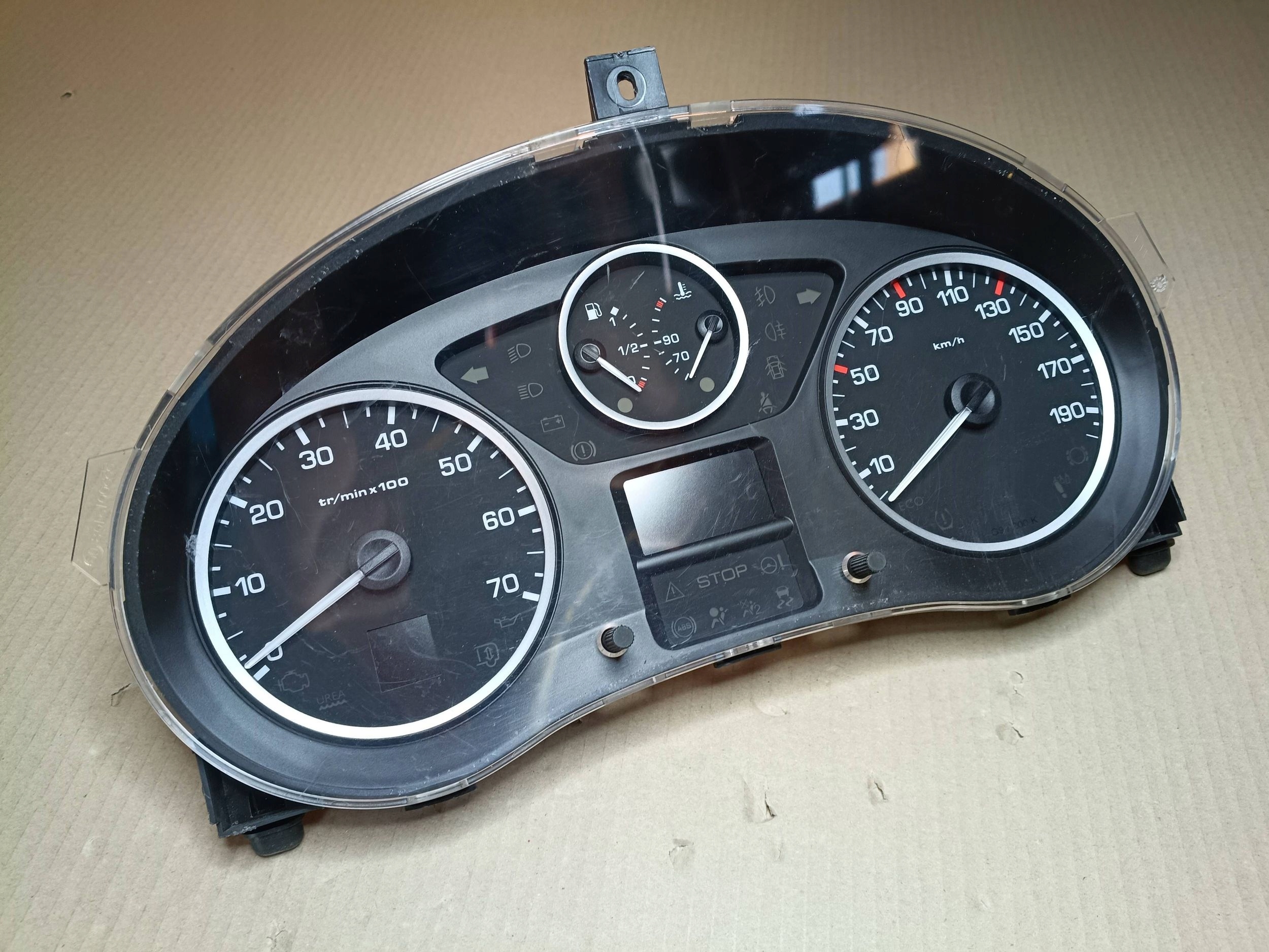 dials dials Citroen Berlingo Peugeot Partner9801641580