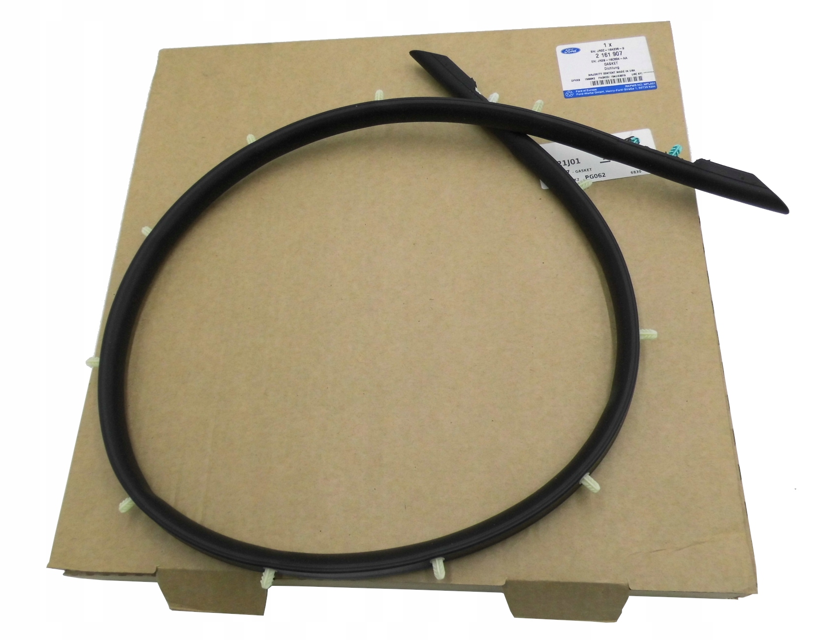 USZCZELKA MASKI FORD MUSTANG Mk6 2017