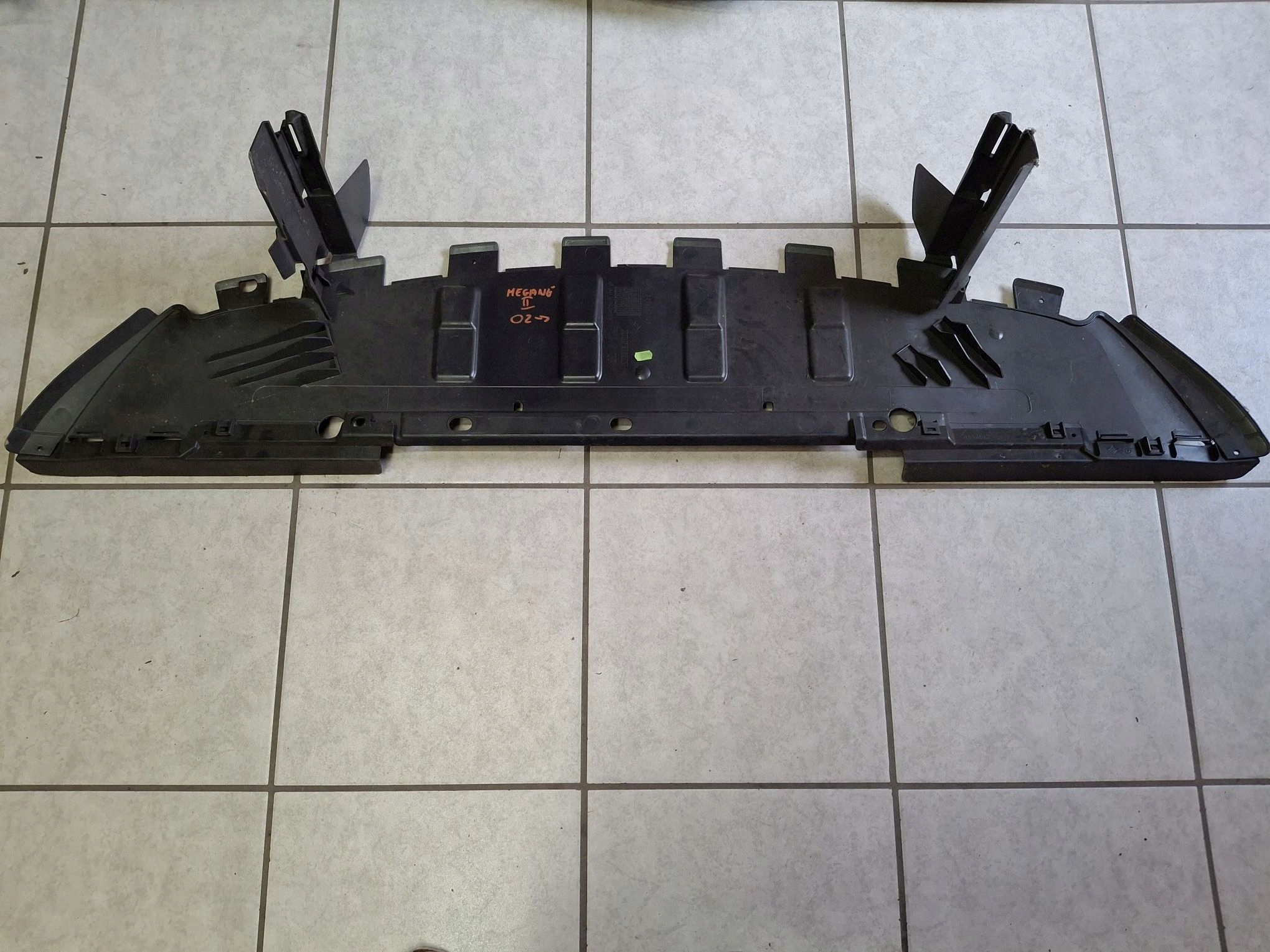 Blende Abdeckung unter Frontstoßstange abdeckung RENAULT MEGANE II 2003R->