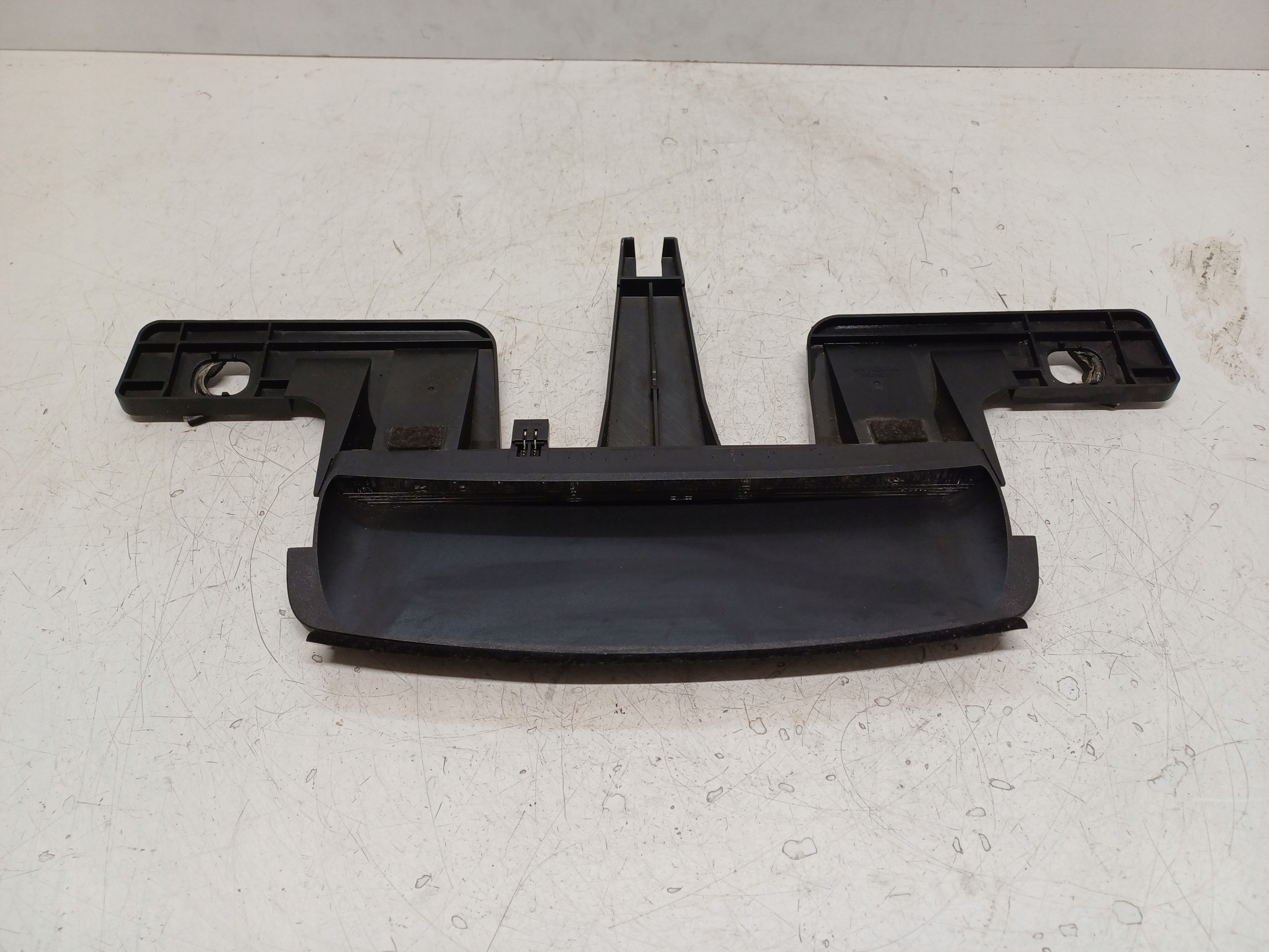 VOLVO S80 2 II 06- ŚWIATŁO LAMPA TRZECI STOP 8635070