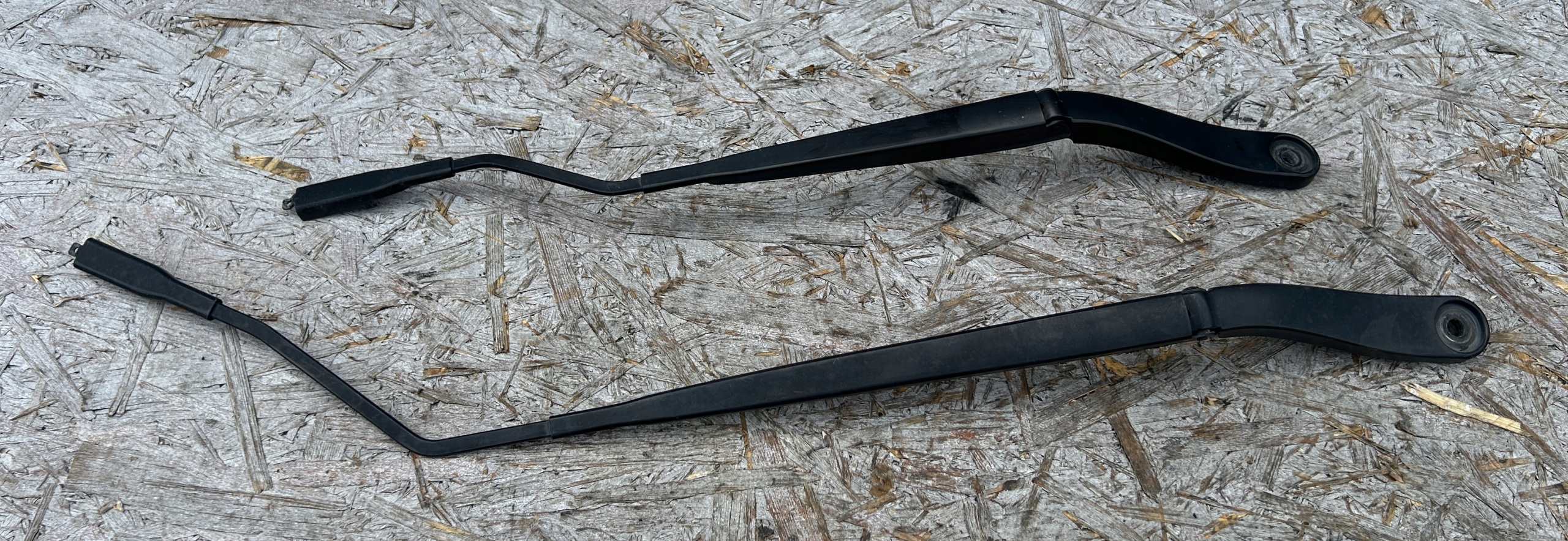 wiper arms front right left FORD TOURNEO COURIER MK1 14- PARA