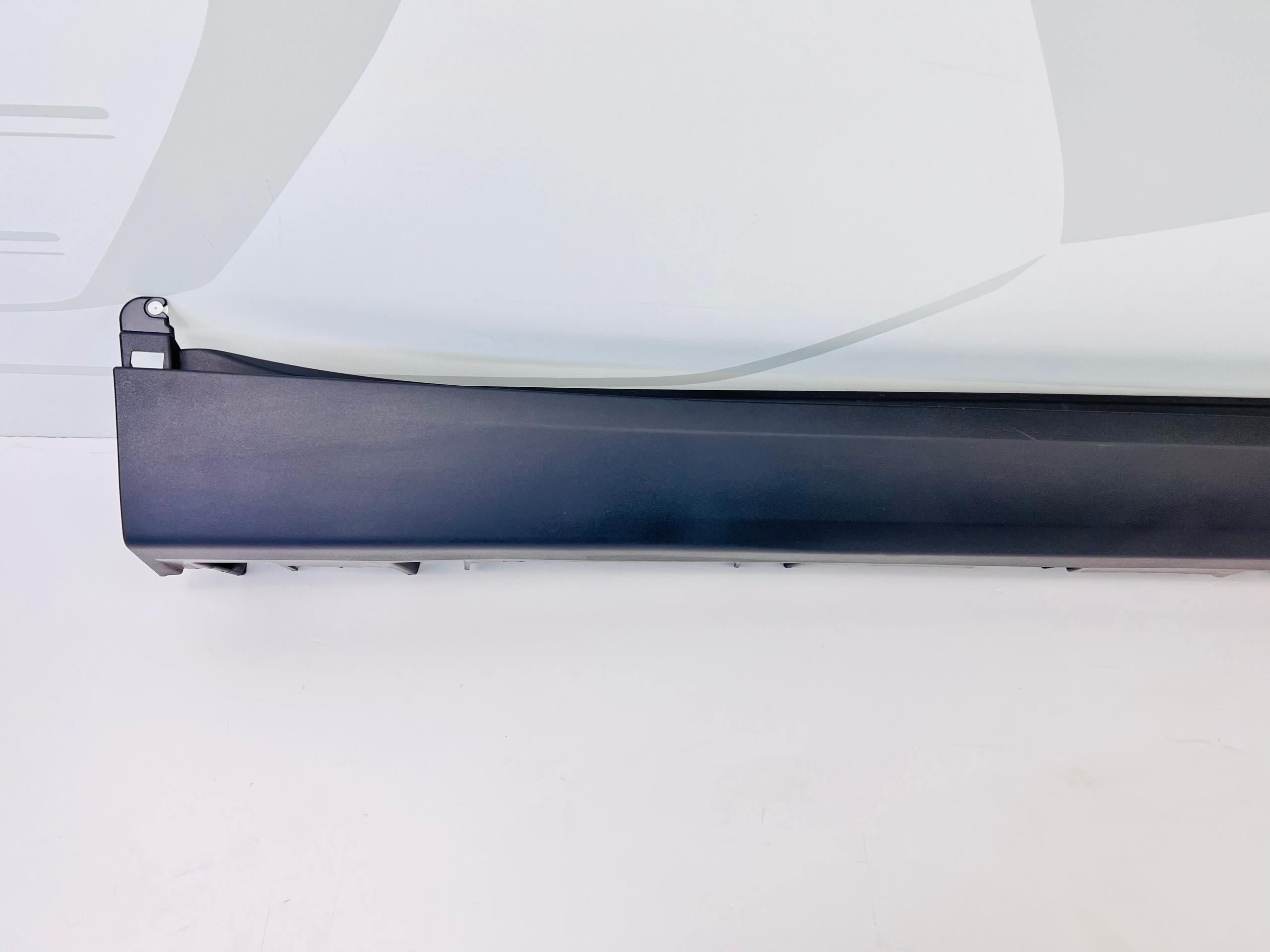moulding threshold right BMW X5 G05 7420660