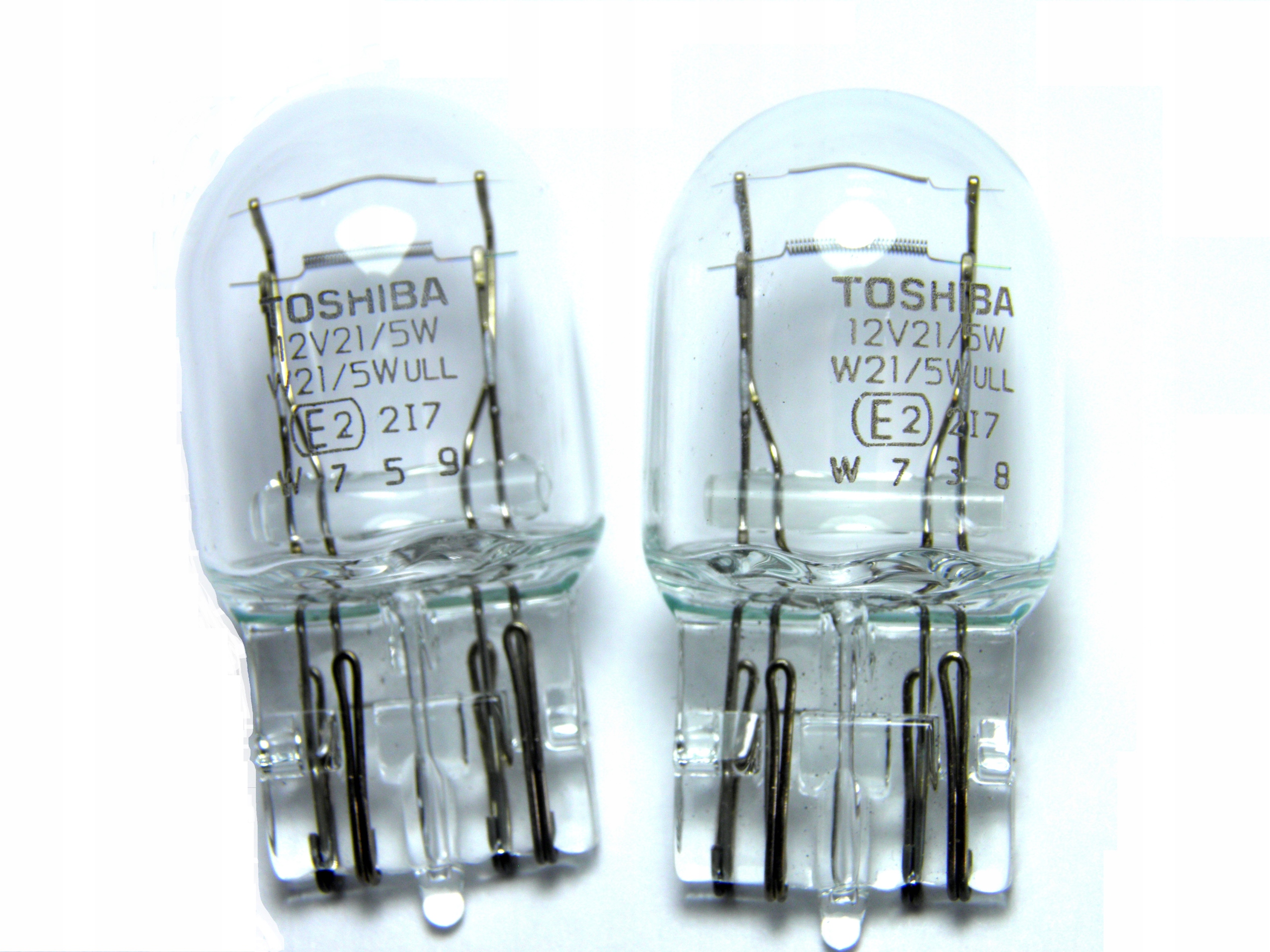 

Żarówka Bańka W21/5W Toshiba Oryginał