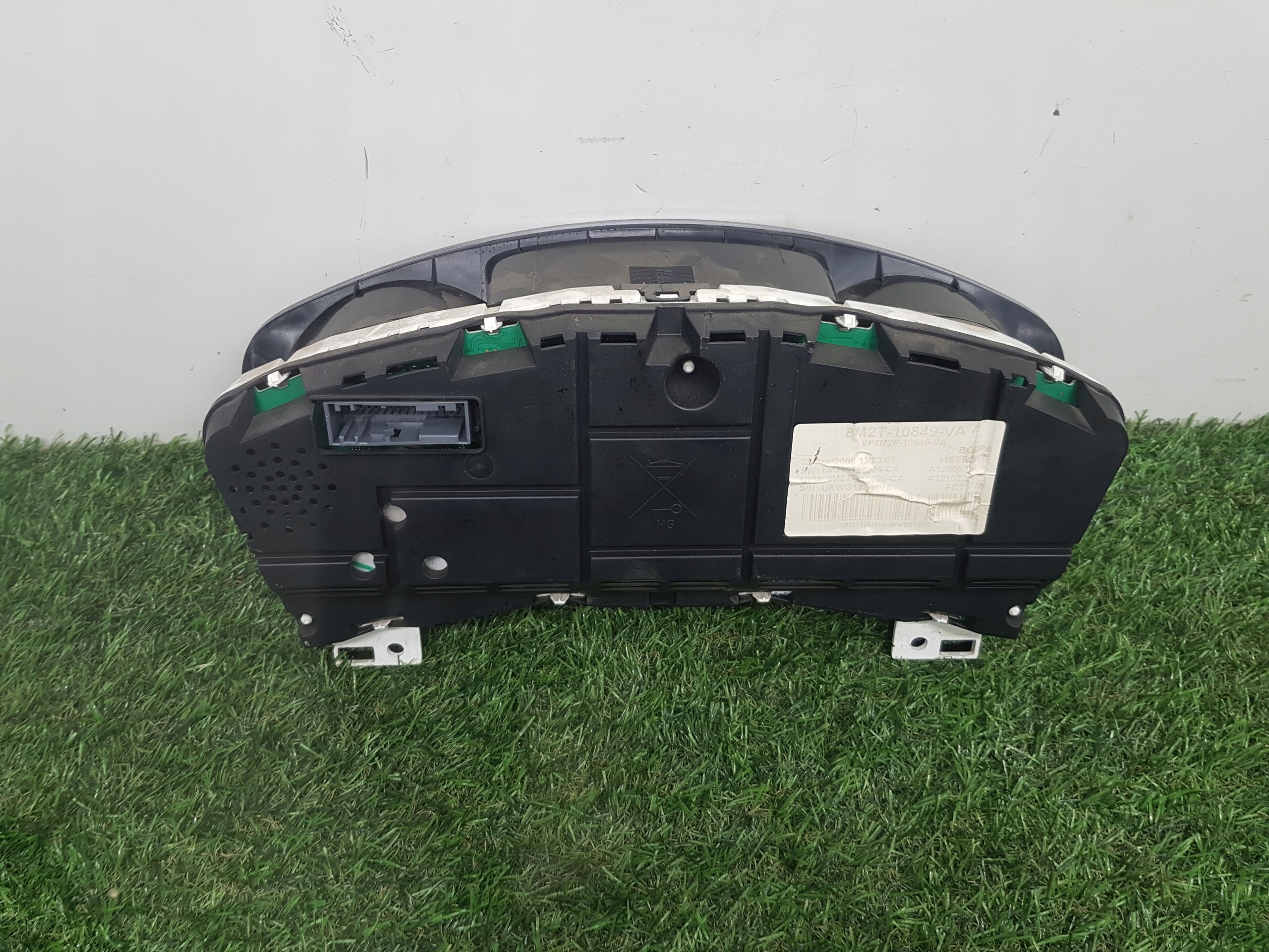 dials dials FORD MONDEO MK 4 8M2T-10849-VA