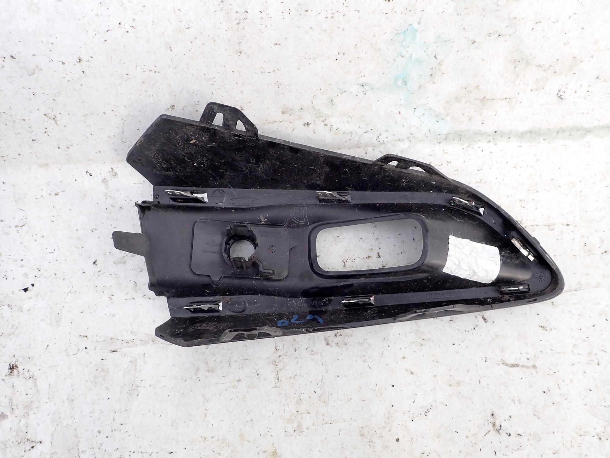 RENAULT ZOE LIFT 19-> grid of a bumper right