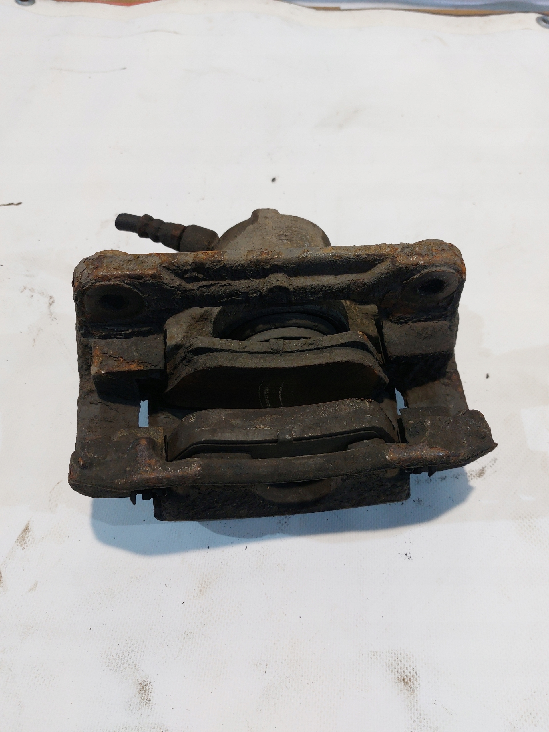 caliper brake left front RENAULT MEGANE II 1.5DCI
