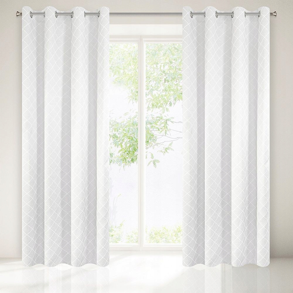 GOTOWE ZASŁONY NA KÓŁKACH 135x250