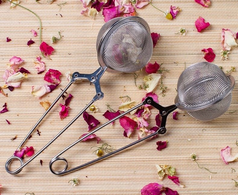 ZAPARZACZ DO HERBATY ZIÓŁ MIESZADŁO SITKO METALOWY Materiał stal