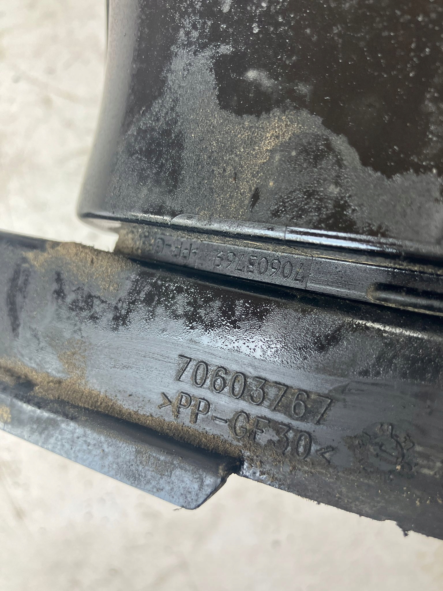 pipe air hose MERCEDES E W213