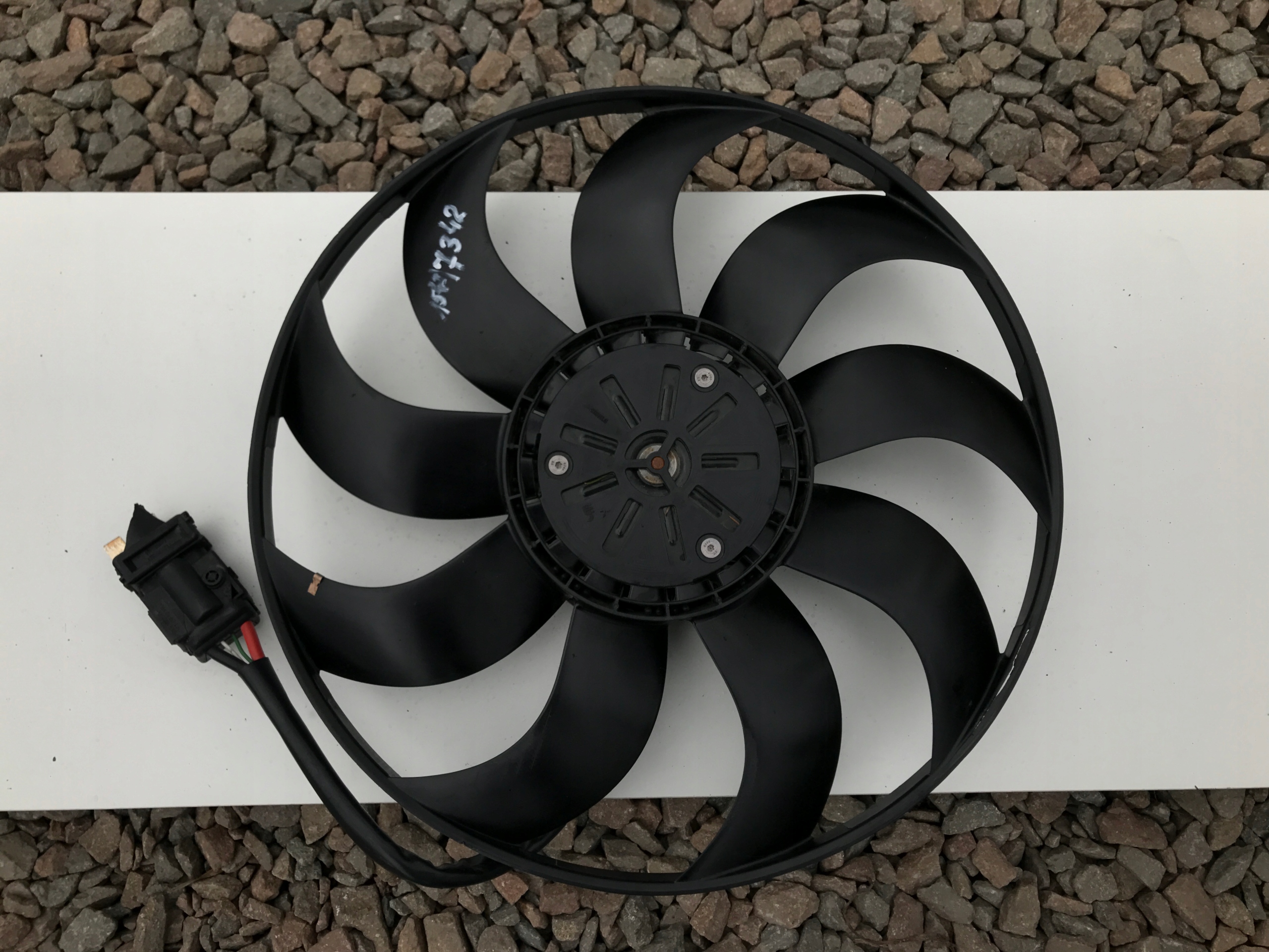 BMW 5 M5 F90 ВЕНТИЛЯТОР РАДІАТОРА 9897907 2018-