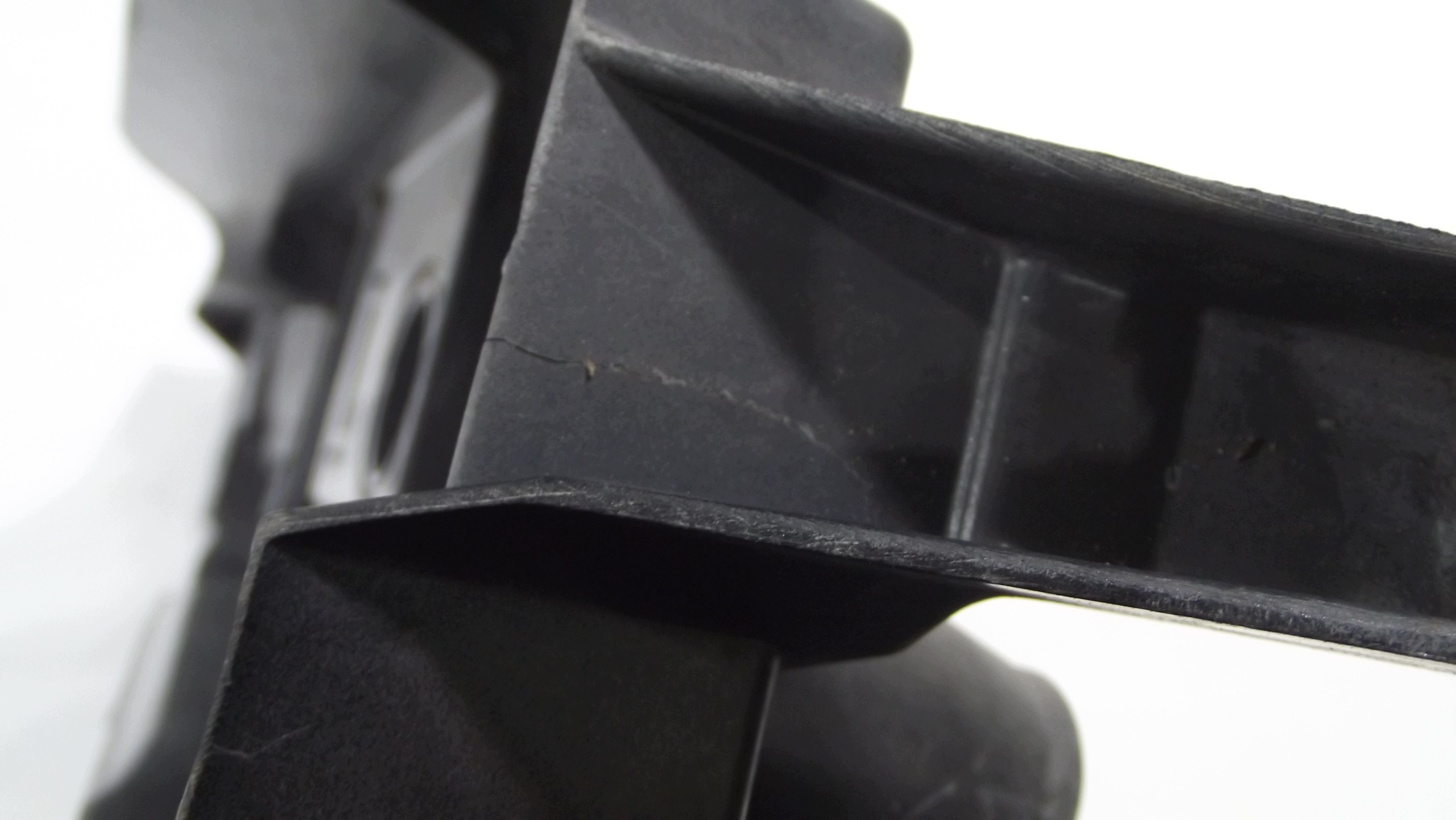 Volvo XC90 Support Support plaque Aile Droite Avant 31391778