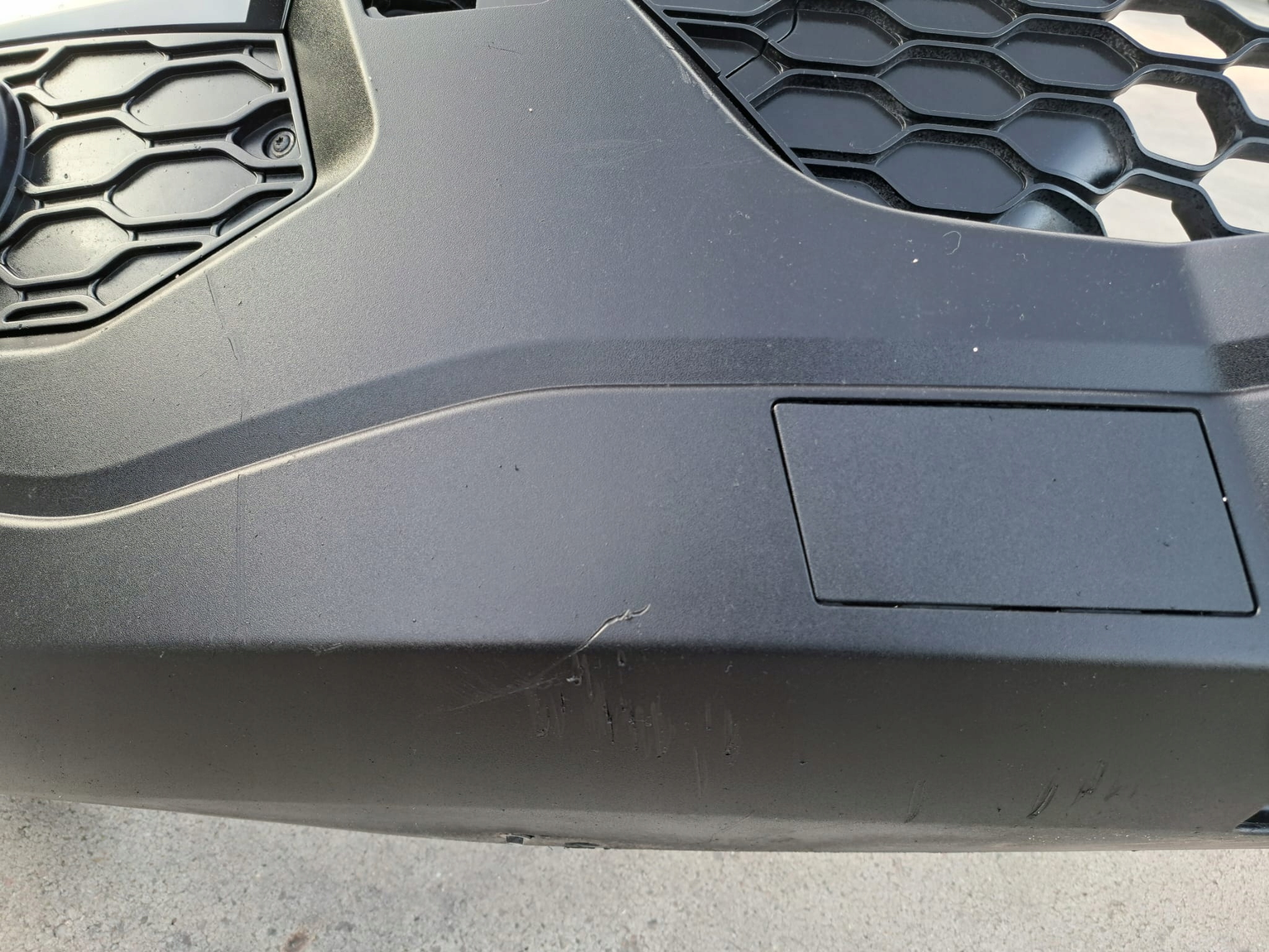 front bumper original IVECO DAILY IV 5802510181 2014-2019R demontaz