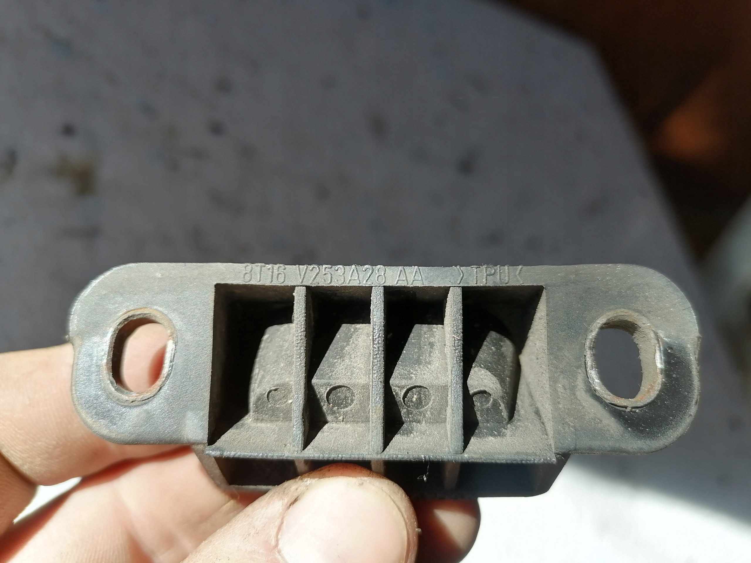 STYK TÜR FORD TRANSIT CONNECT 8T16V253A28AA