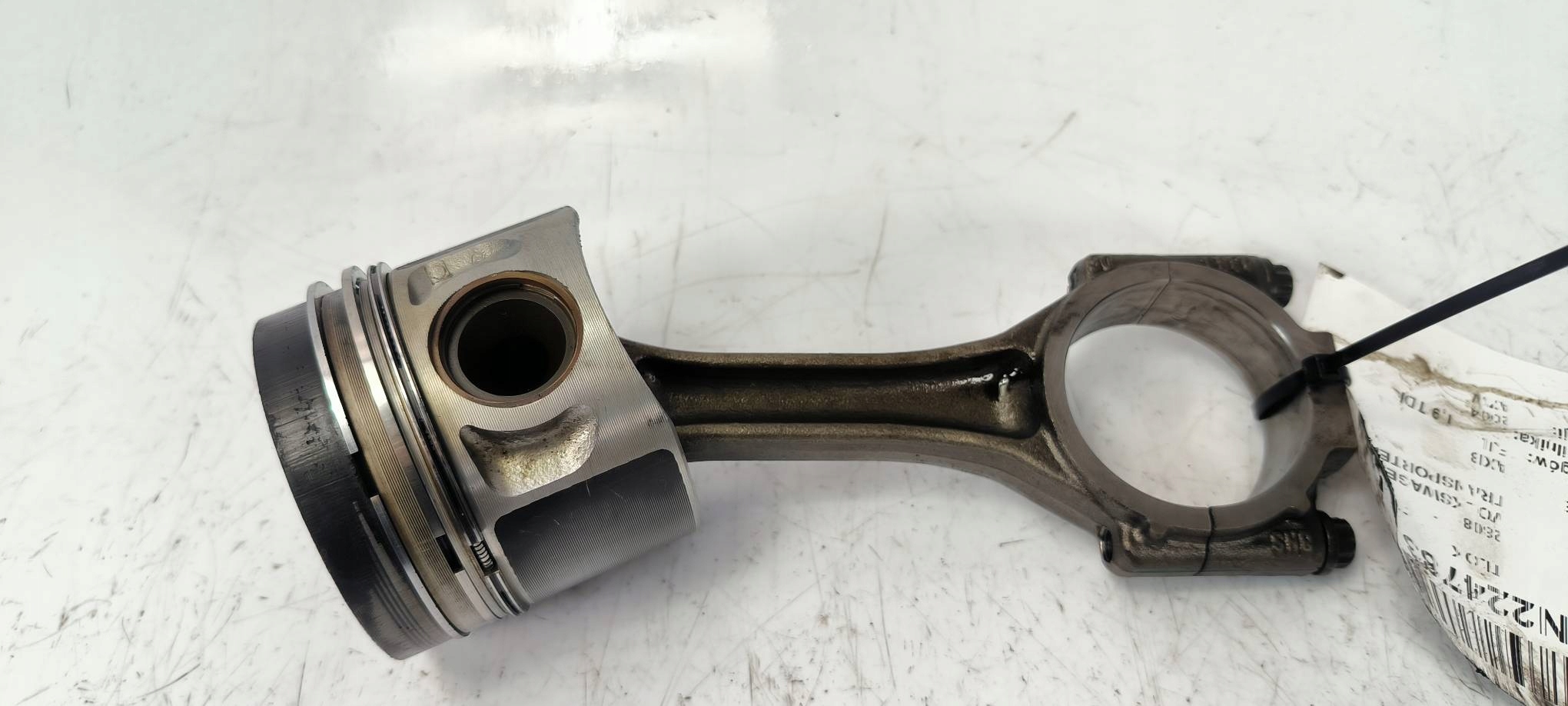 piston connecting rod 038J 1.9 TDI VOLKSWAGEN TRANSPORTER T5 CARAVELLE