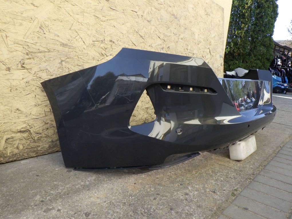 BMW 8 G14 G15 BASIS 18- bumper rear