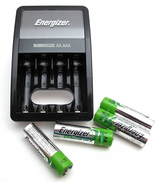 Ładowarka Energizer Maxi + 4x R6/AA 2000mAh ZESTAW Marka Energizer