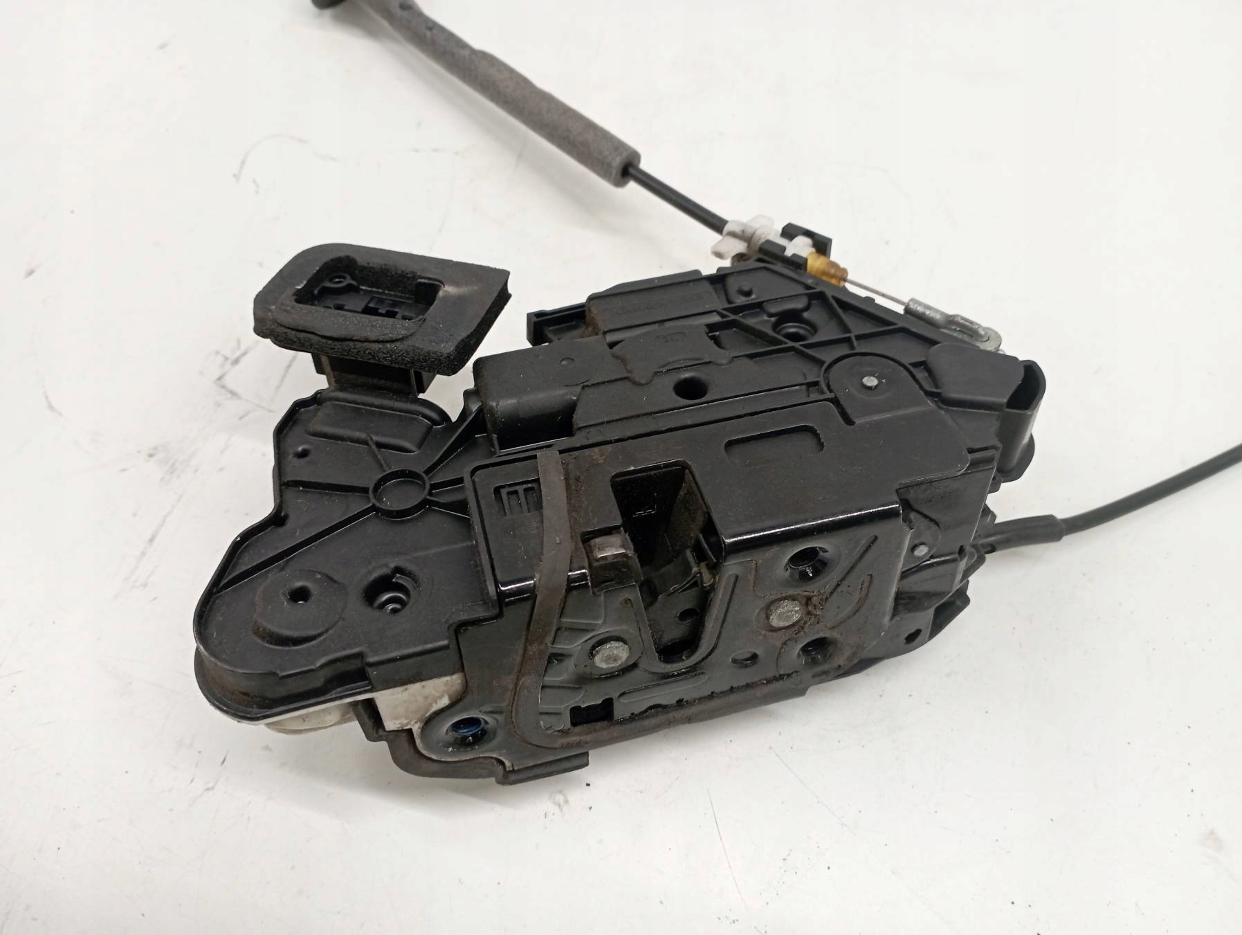 lock door left front 5E1837015A Skoda Rapid and (2012-2019)