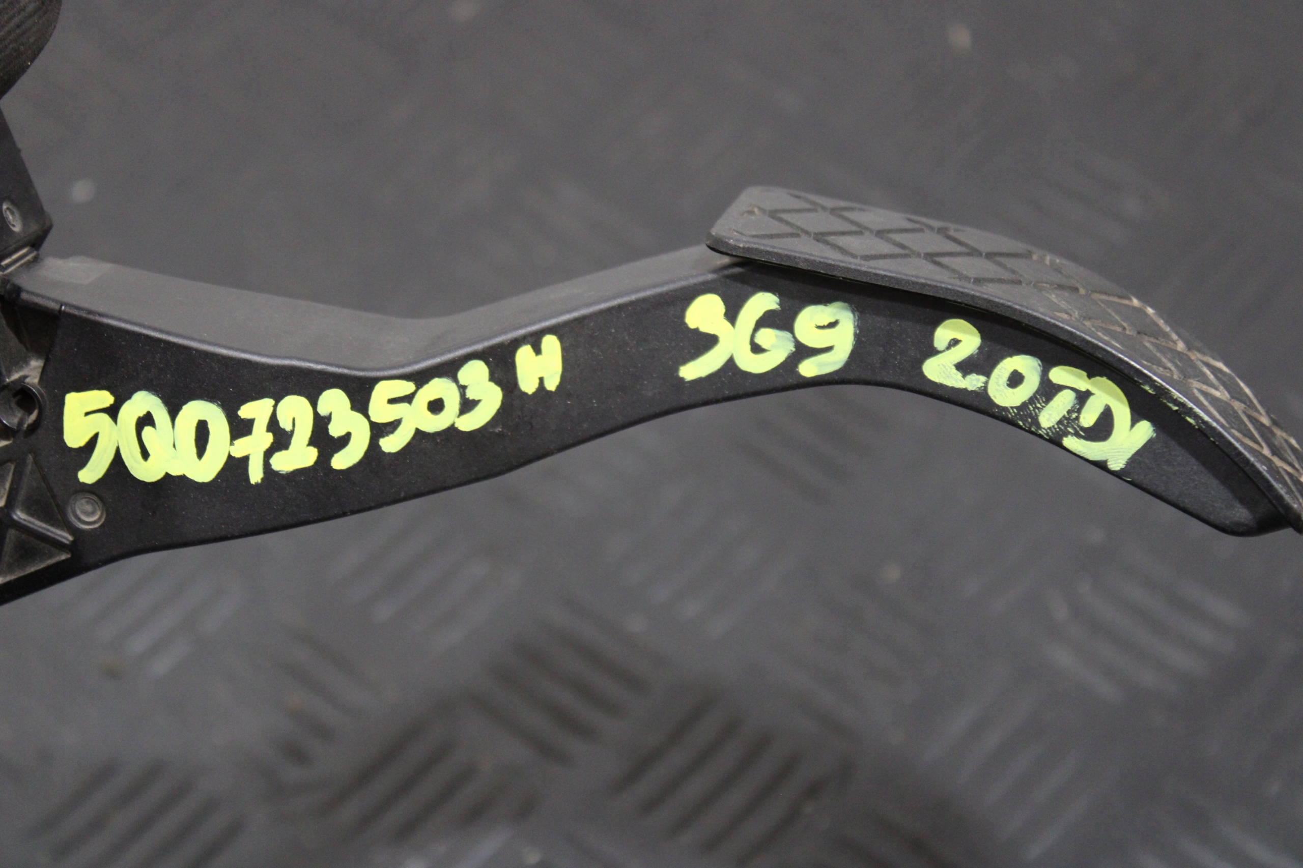 Gaspedal 5Q0723503H VW PASSAT B8 3G0 3G9