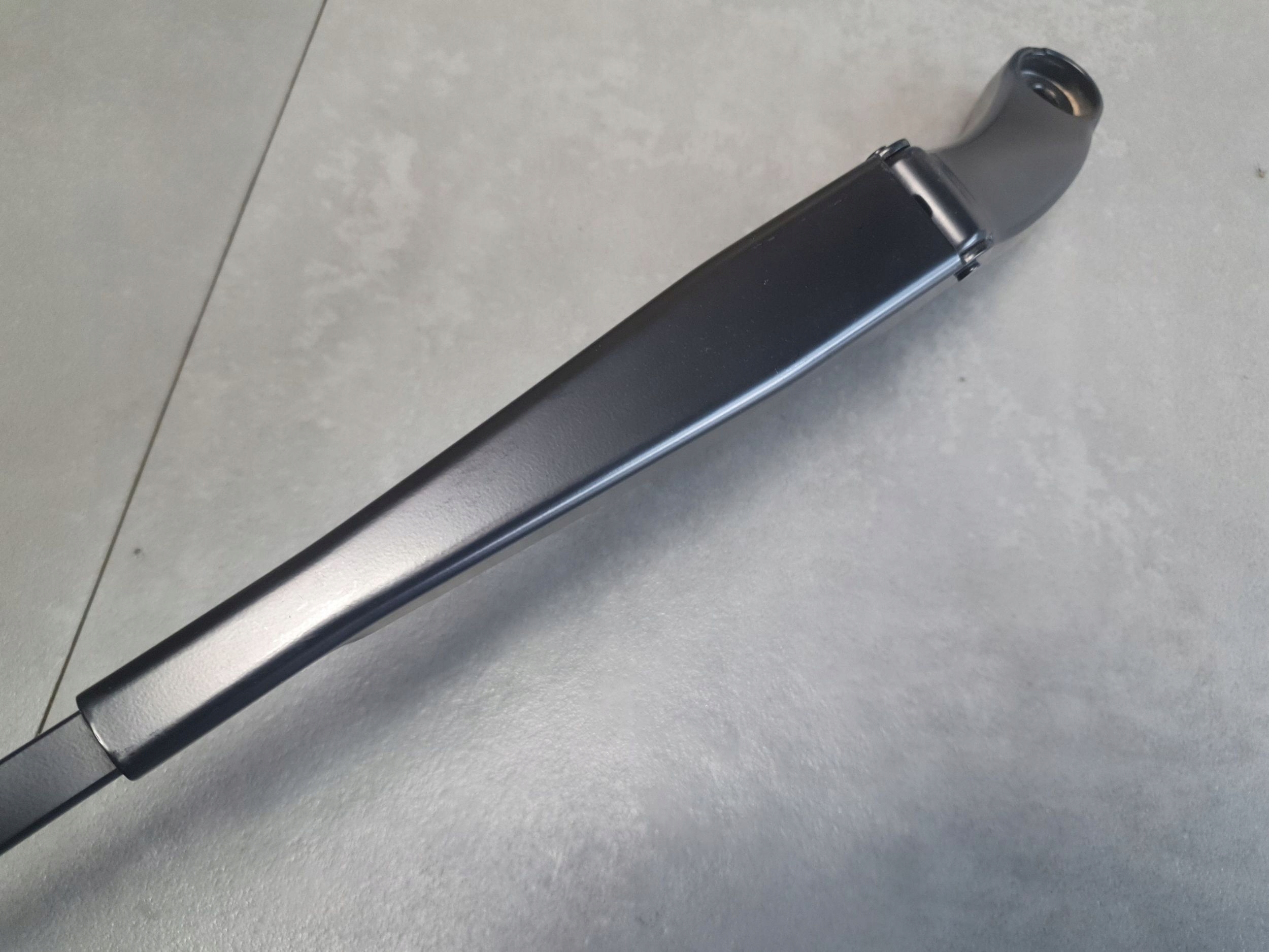 Cupra Terramar wiper arm windows left 83H955407