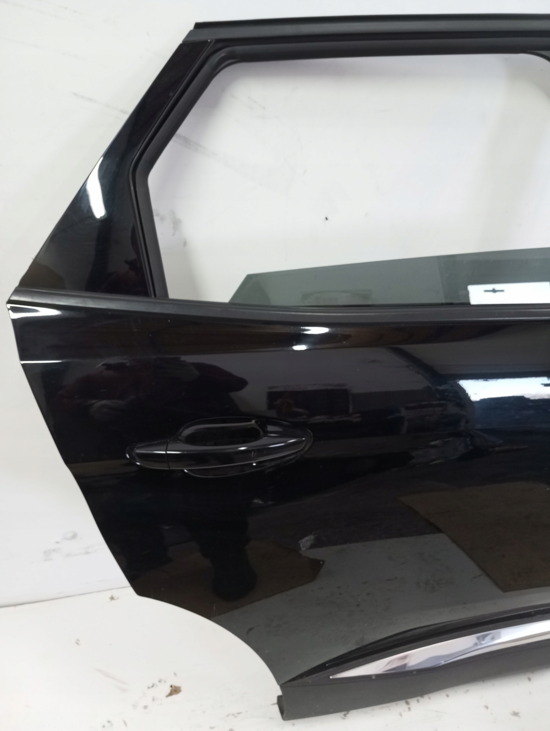 door right rear. PEUGEOT 3008