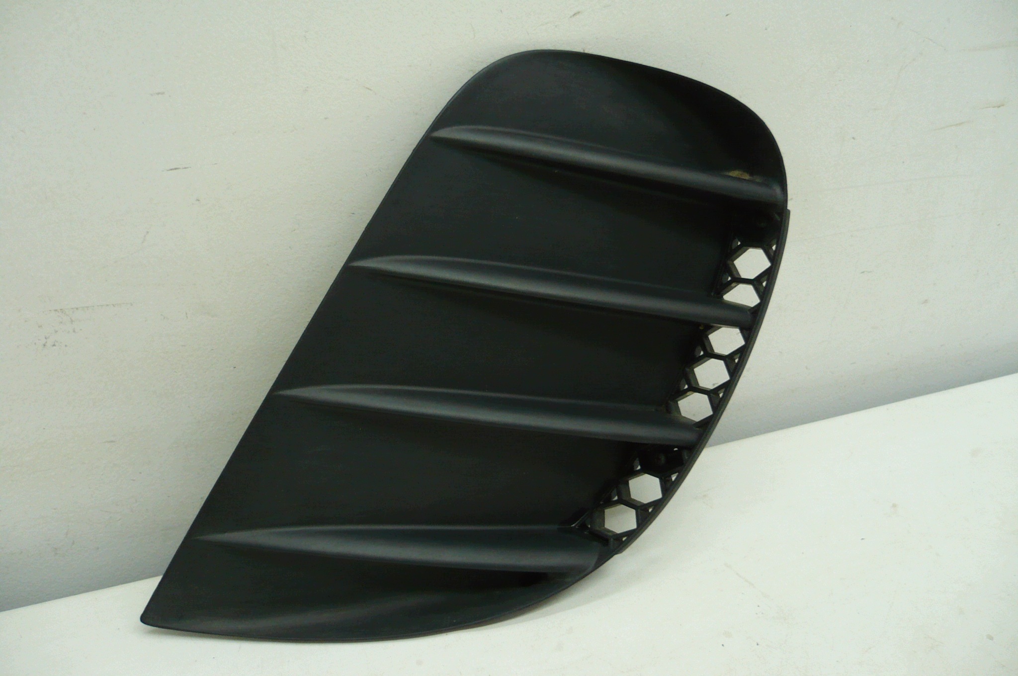 SEAT LEON II 2 MS design grid of a bumper left front original