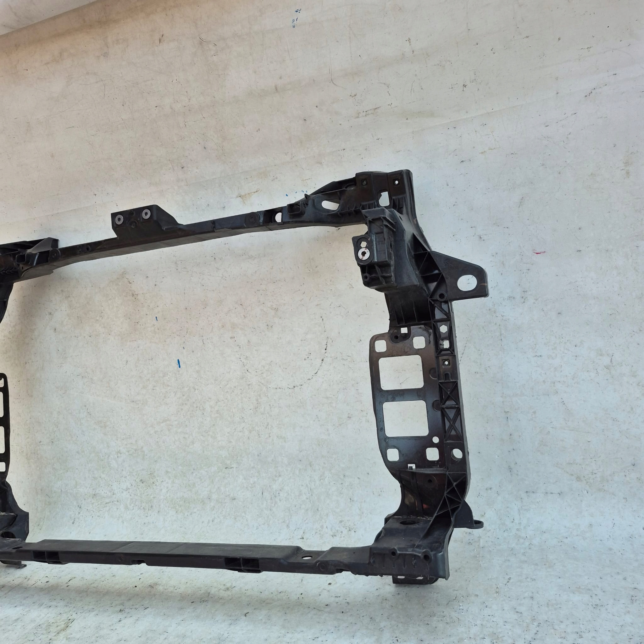 AUDI Q7 II Q8 4M support panel for radiators pillar front 4M0805594