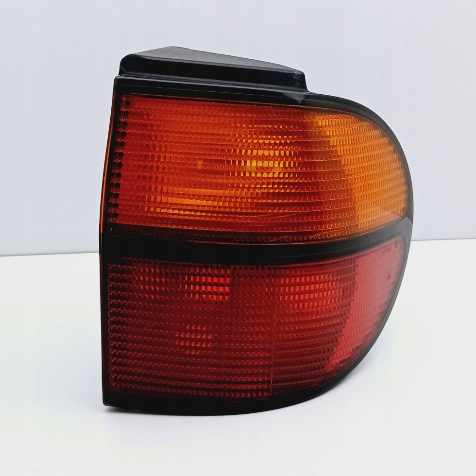 фонарь правый vw Sharan I 907338336 NR231