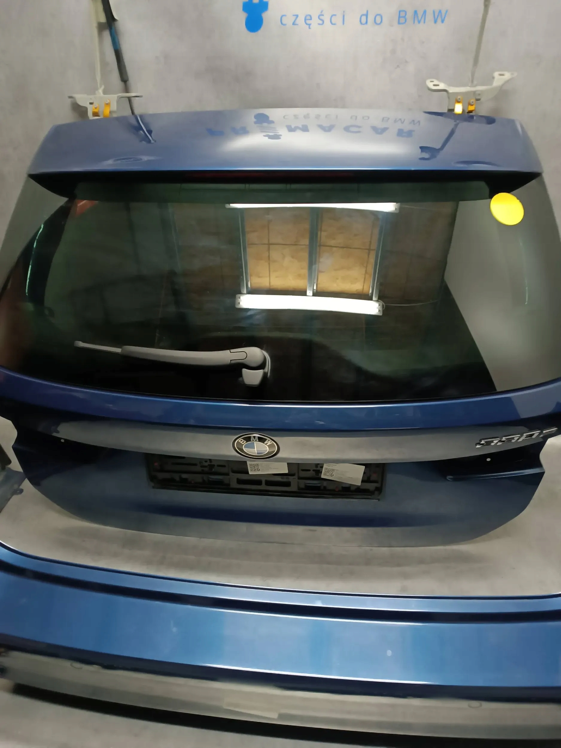 BMW 3 G21 Zderzak tył klapa bagażnika lampy.Kolor:c1m Producent części BMW OE