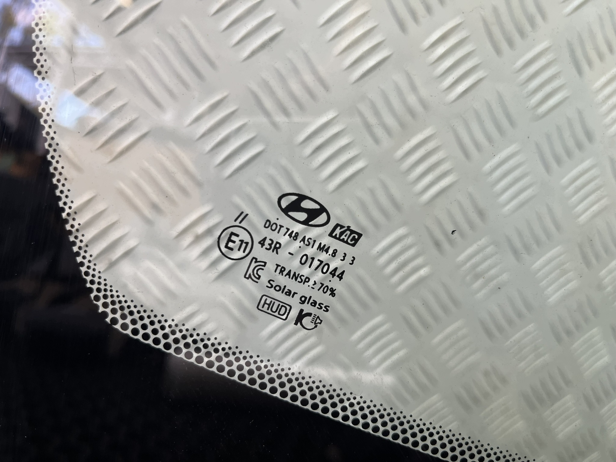 HYUNDAI TUCSON IV 20-24 vjetrobransko staklo prednji dio KAMERA SENSOR original