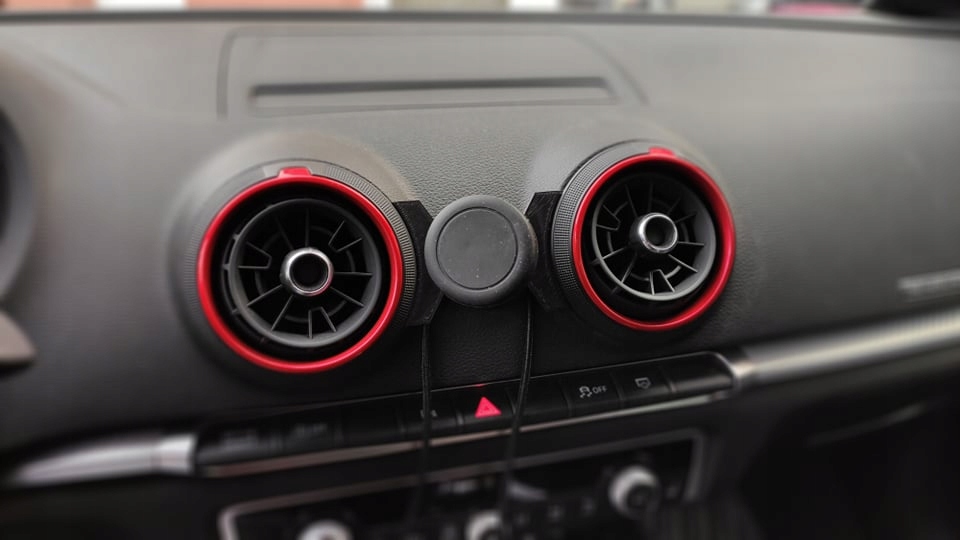Магнитный держатель в вентиляционном отверстии AUDI 8V A3 S3 RS3 номер детали Motosport Parts-8v