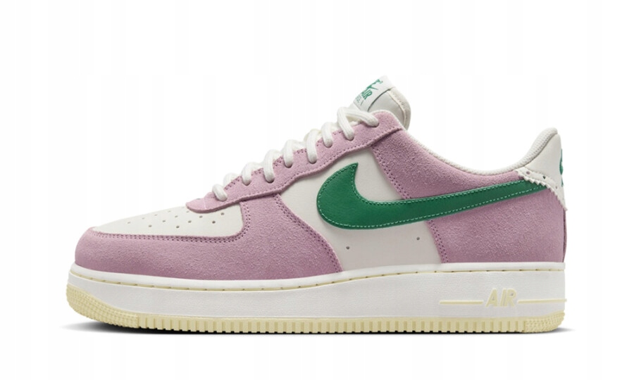 Pánské sportovní boty Nike Air Force 1 '07 FV9346-100 vel. 42.5