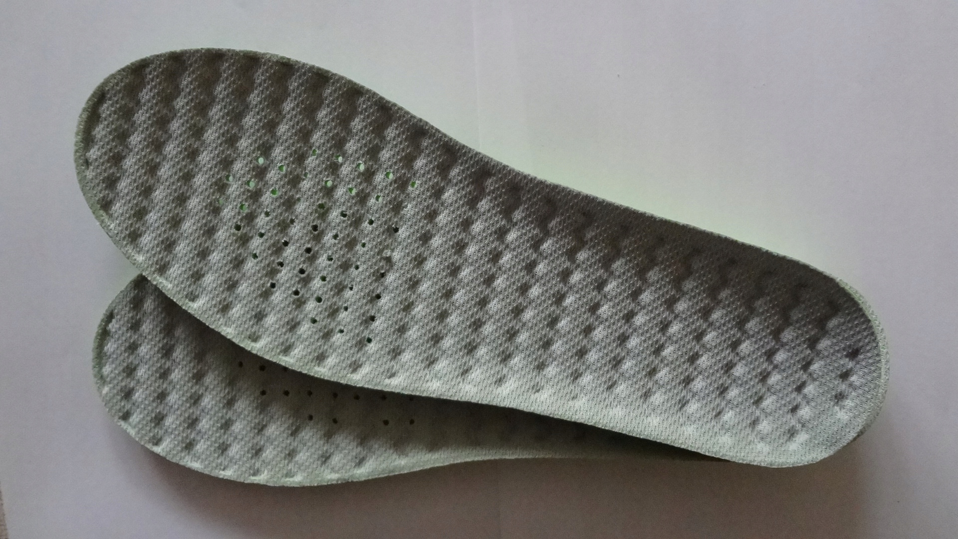 WKŁADKI DO BUTÓW AMORTYZUJĄCE,PRZECIWPOTNE EVA EAN (GTIN) 5900100248454