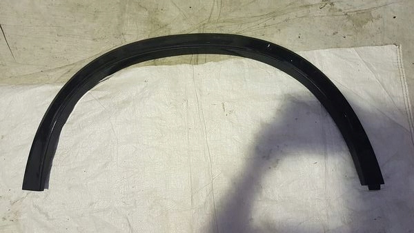 MERCEDES GLC 254 AMG НАКЛАДКА КРЫЛА ПРАВЫЙ ЗАД. 2548806002