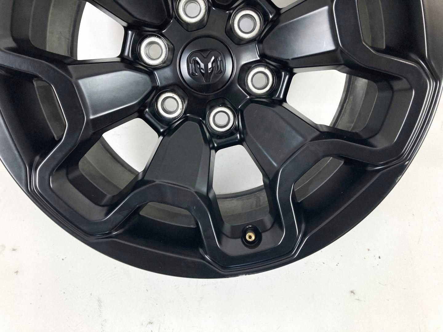 Ram 1500 TRX disk hliníkový disk 18" 2021-24
