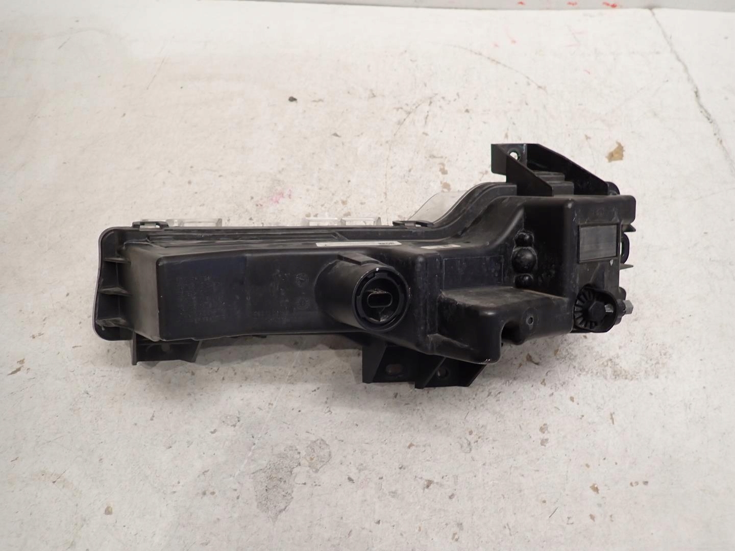Nebelscheinwerfer rechts TESLA 3 2017- 1624798-00-A