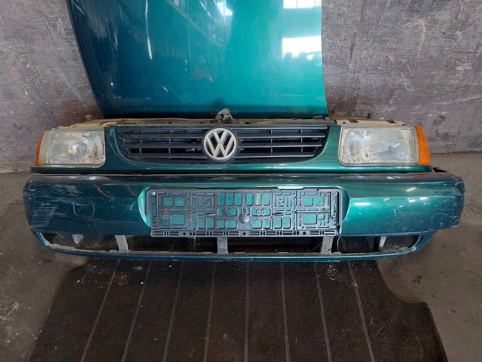 complete front bonnet bumper light VOLKSWAGEN POLO III LC6P