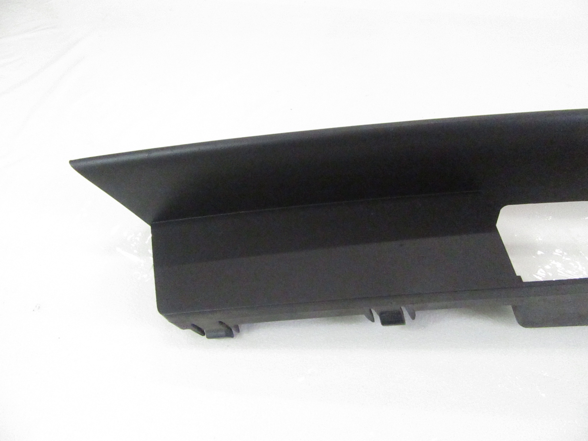 grid cover of a bumper right right front BMW e60 e61 sedan KOMBI